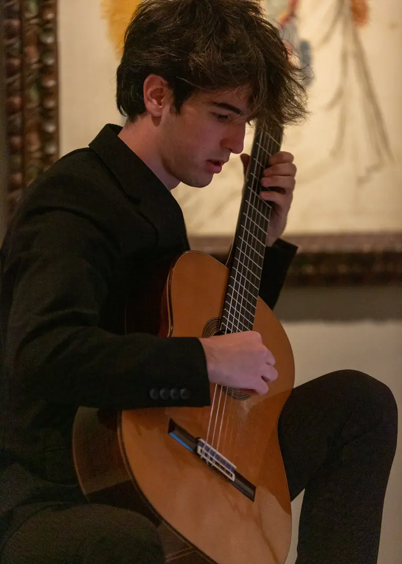 Roland Moles, guitarrista clásico — fotografía 2